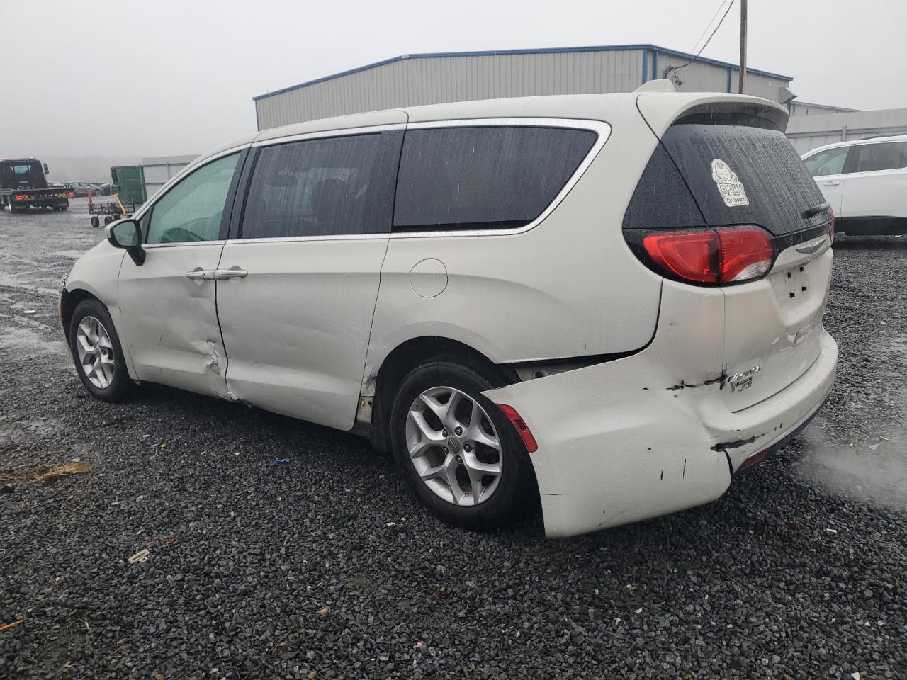 Lot #2979255200 2017 CHRYSLER PACIFICA T