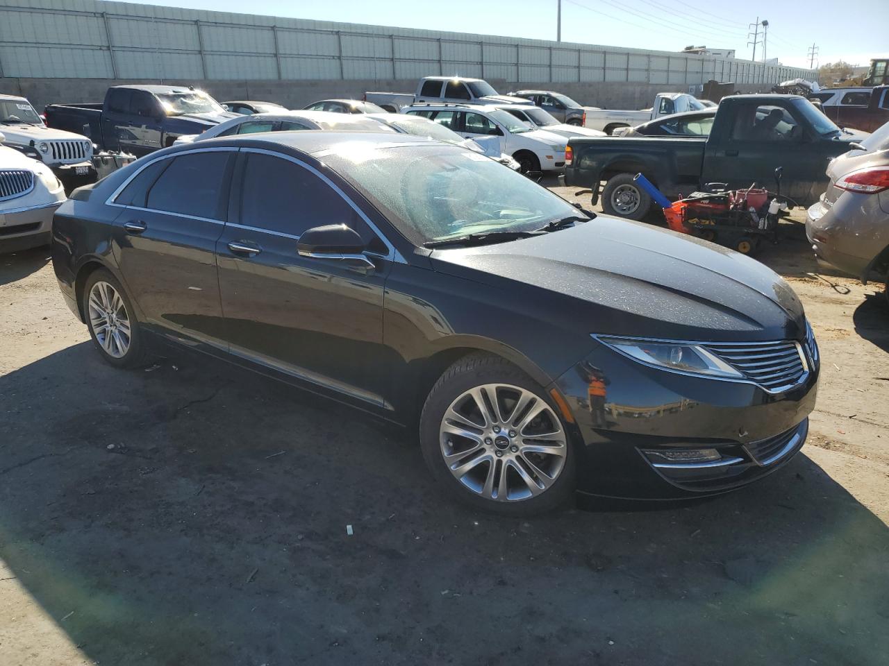 Lot #3022419941 2015 LINCOLN MKZ