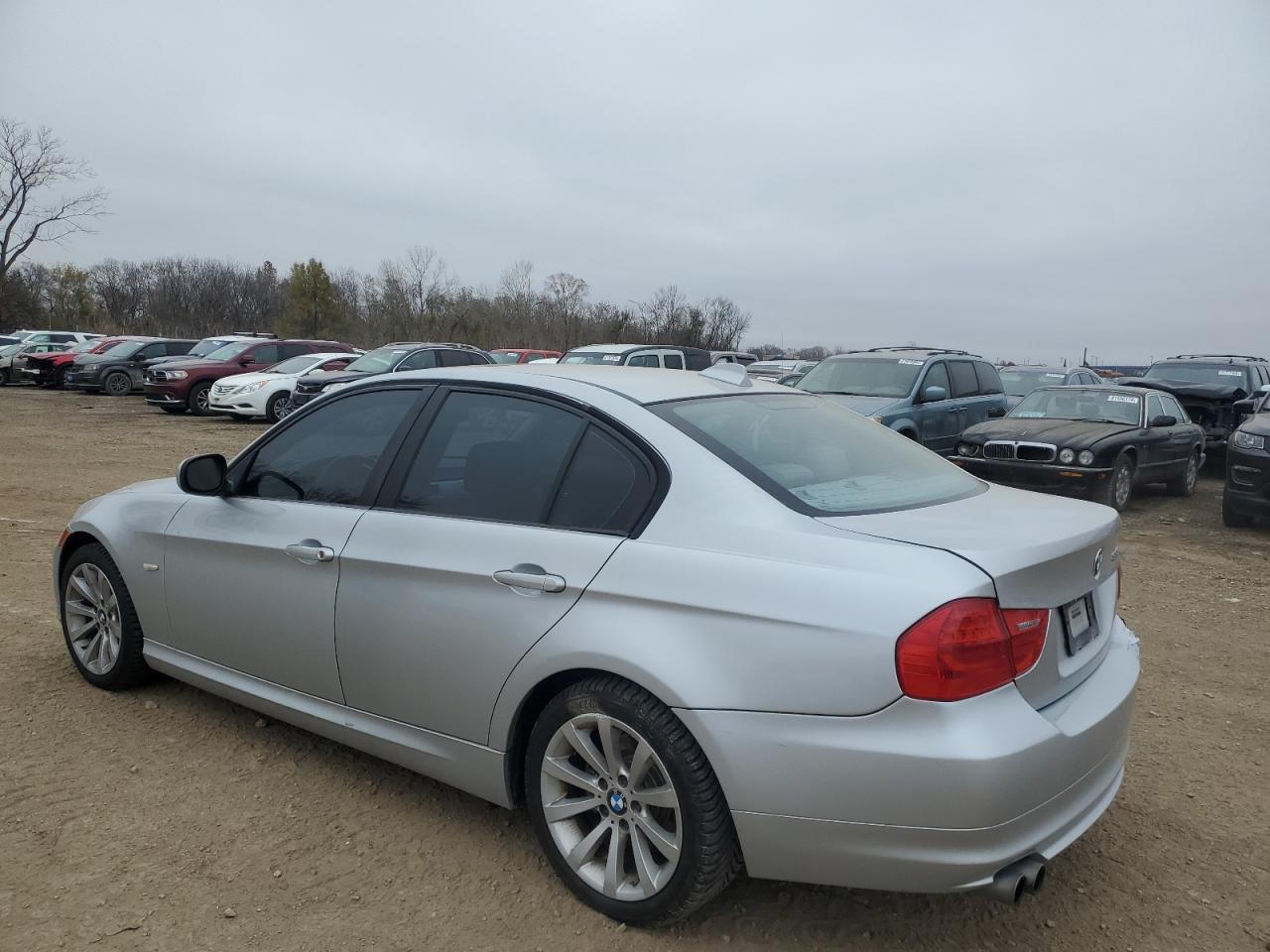 Lot #3004355781 2011 BMW 328 I SULE