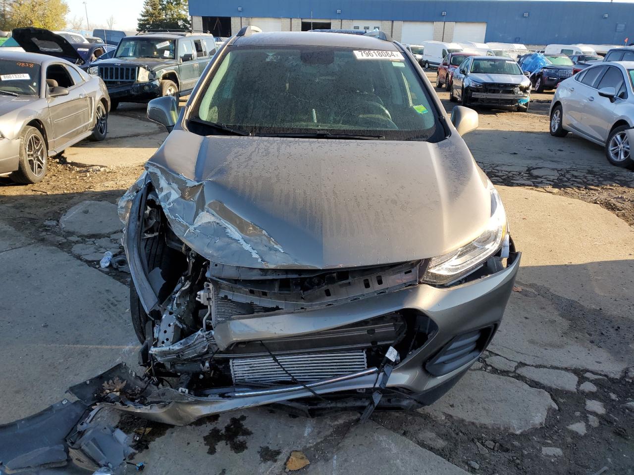 Lot #2991037198 2021 CHEVROLET TRAX 1LT