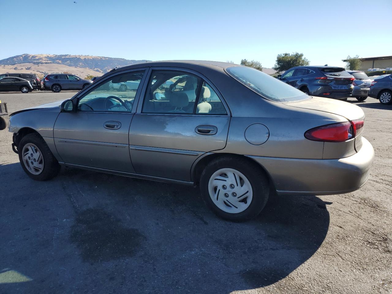 Lot #2974686229 2001 FORD ESCORT