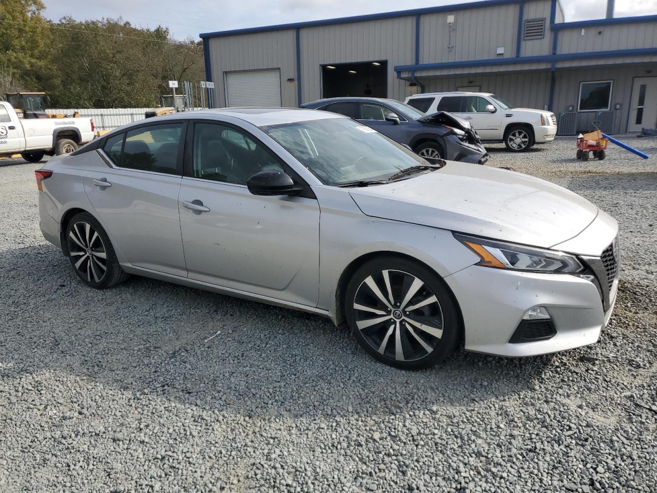 Lot #3024515410 2019 NISSAN ALTIMA SR