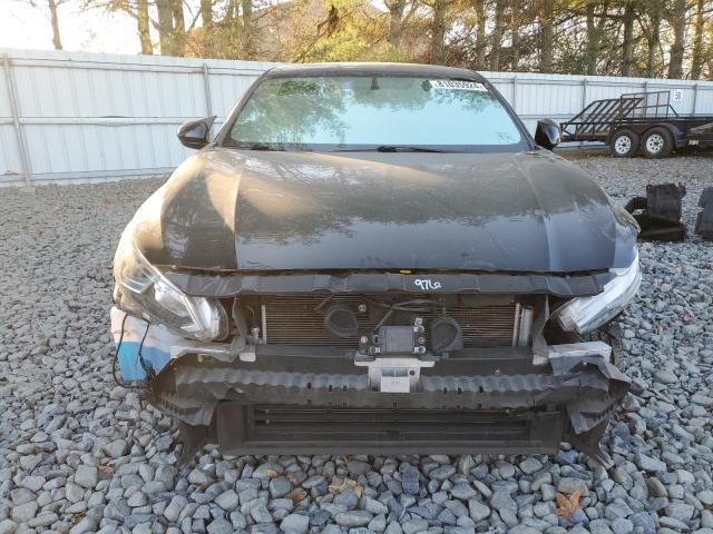 car-image car-image