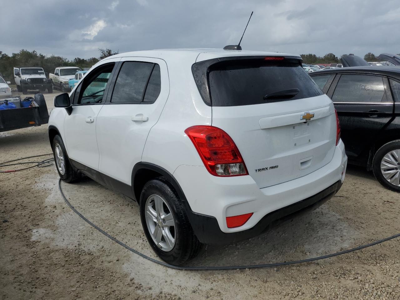 Lot #2994449755 2021 CHEVROLET TRAX LS