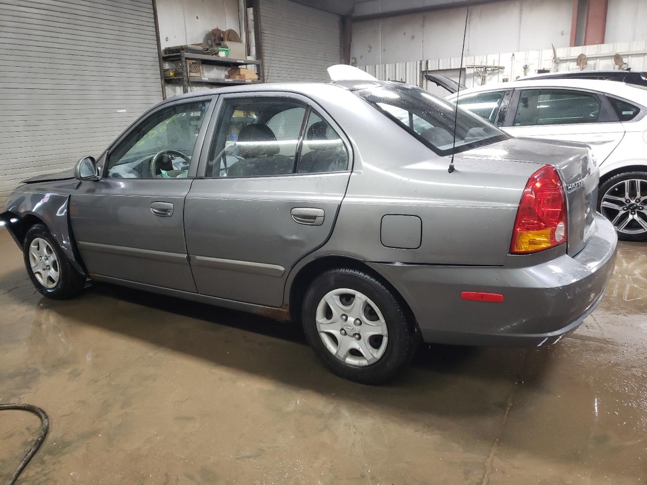 Lot #3009114370 2004 HYUNDAI ACCENT GL