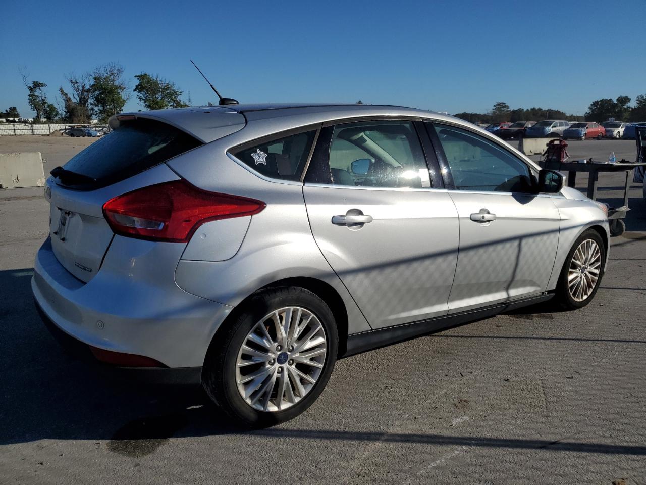 Lot #3030240134 2017 FORD FOCUS TITA