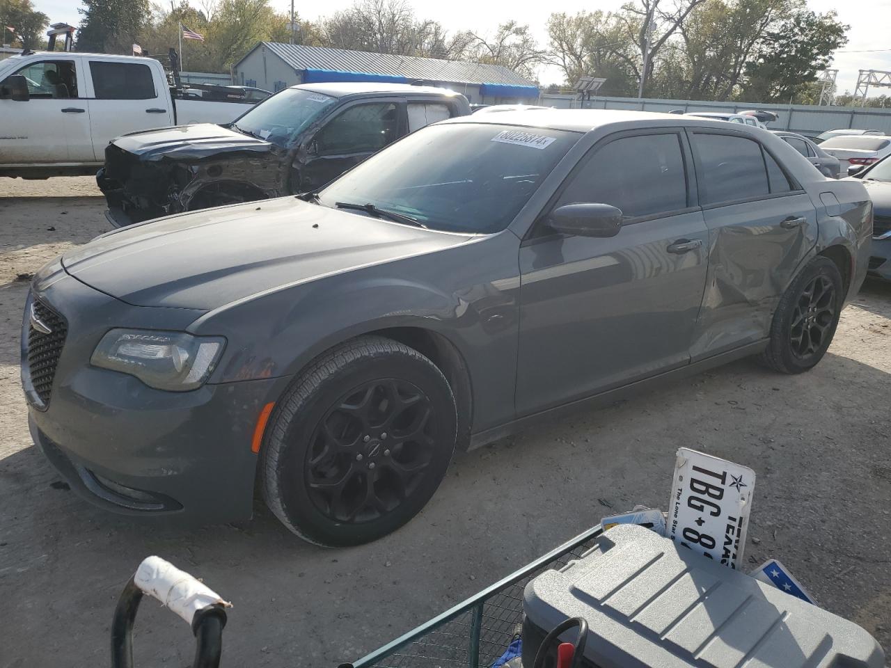 Lot #2994138298 2019 CHRYSLER 300 S