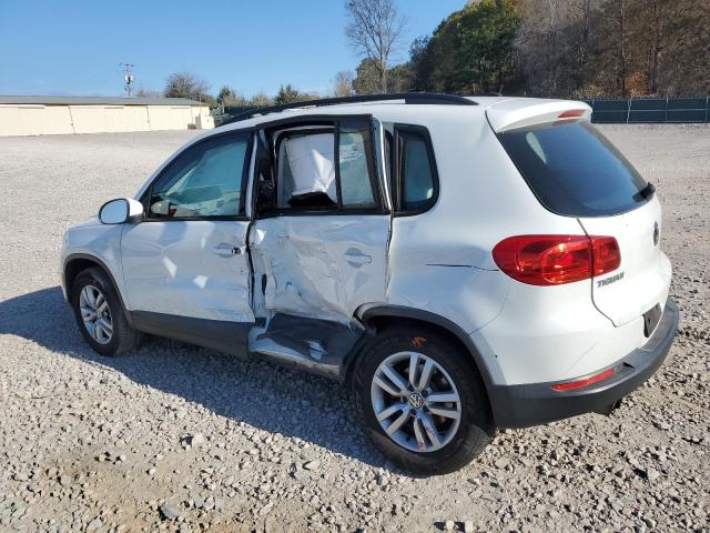 VIN WVGAV7AX9GW546048 2016 VOLKSWAGEN TIGUAN no.2