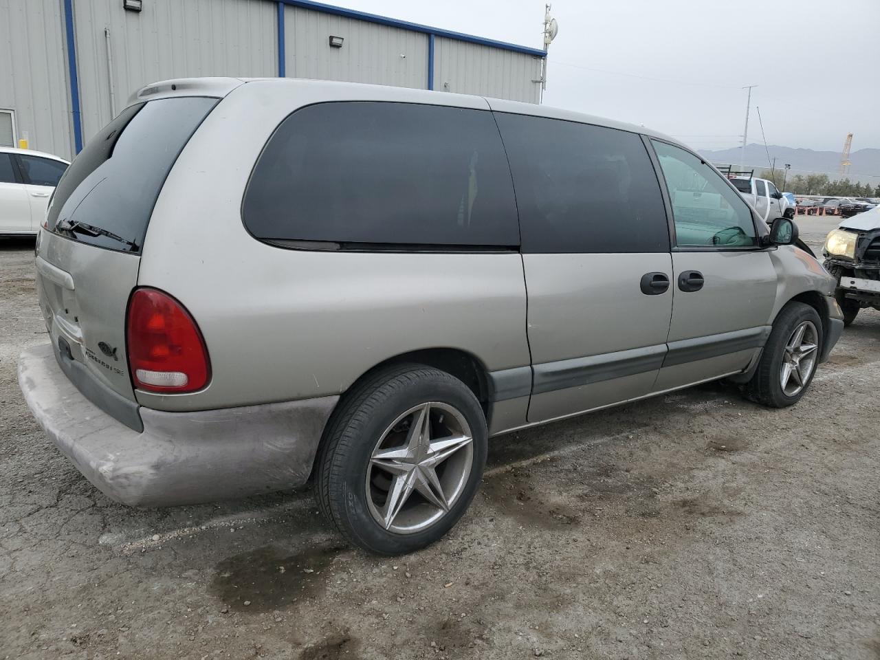 Lot #3028739723 1997 DODGE GRAND CARA