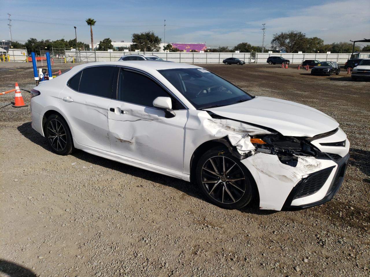 Lot #3041169144 2021 TOYOTA CAMRY SE