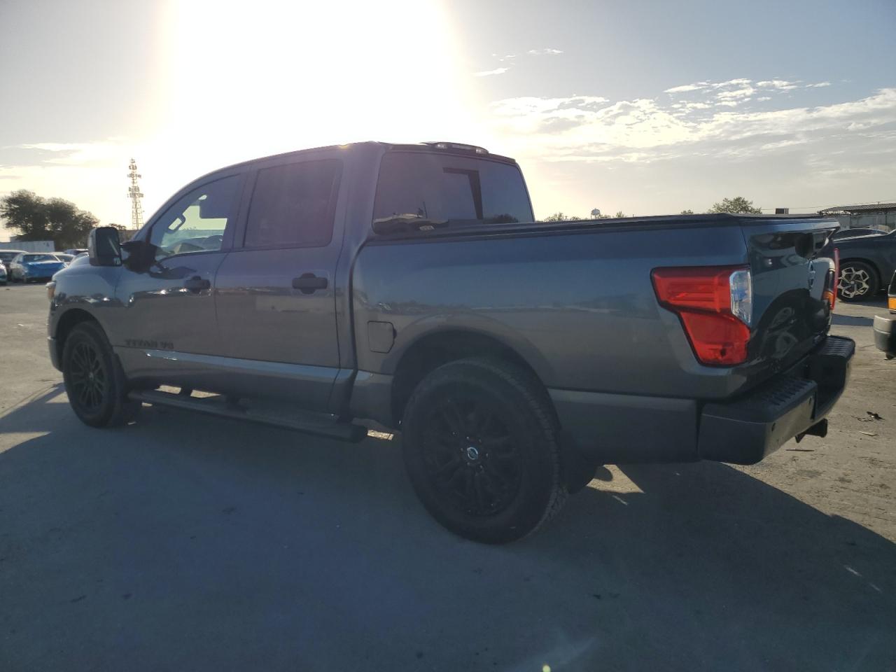 Lot #2990831311 2018 NISSAN TITAN SV