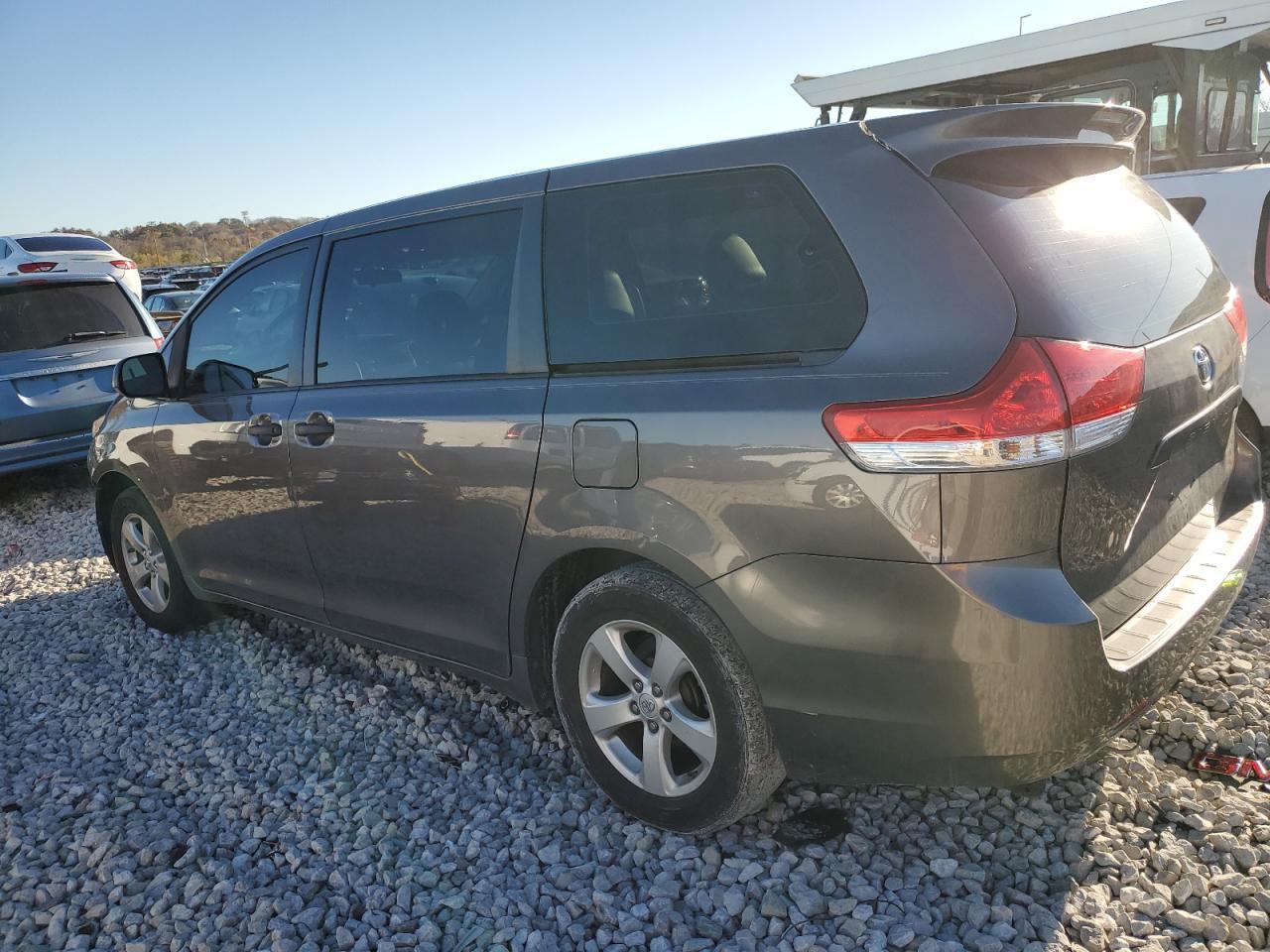 Lot #3031413702 2011 TOYOTA SIENNA BAS