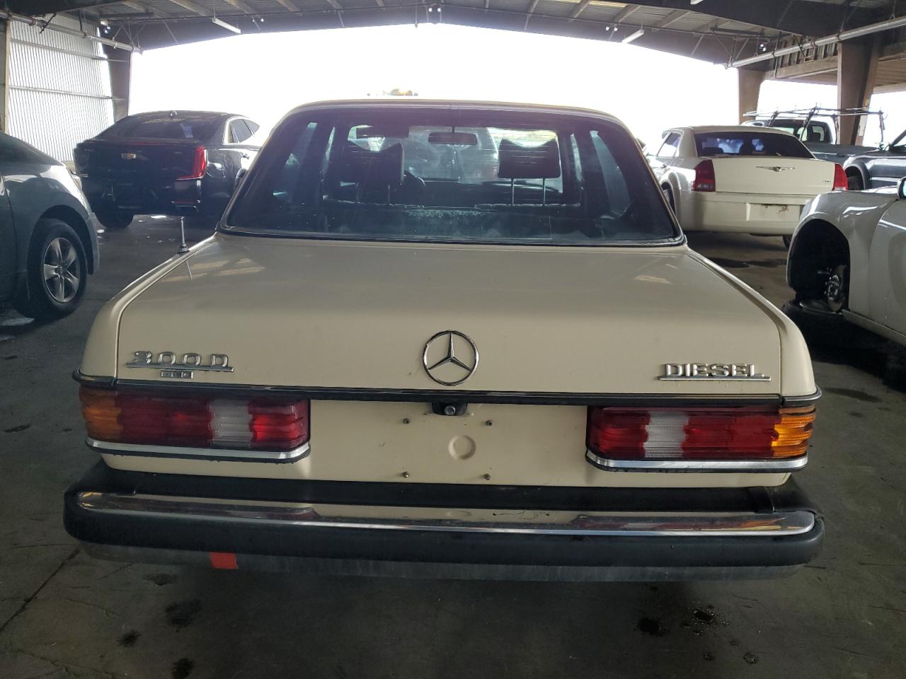 Lot #2987043747 1977 MERCEDES-BENZ 300-CLASS