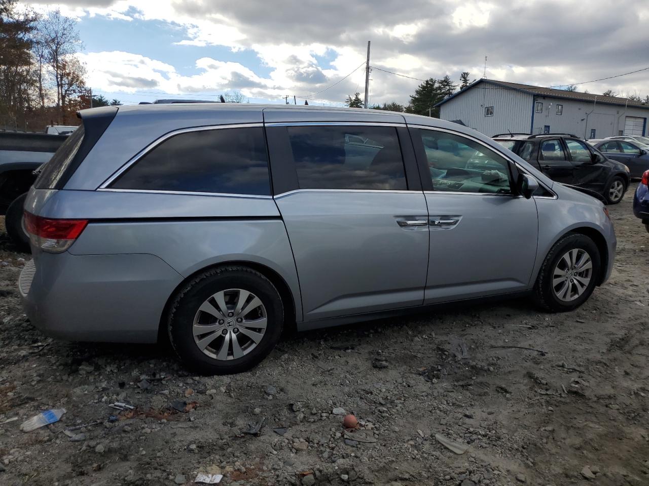 Lot #2972216138 2016 HONDA ODYSSEY EX