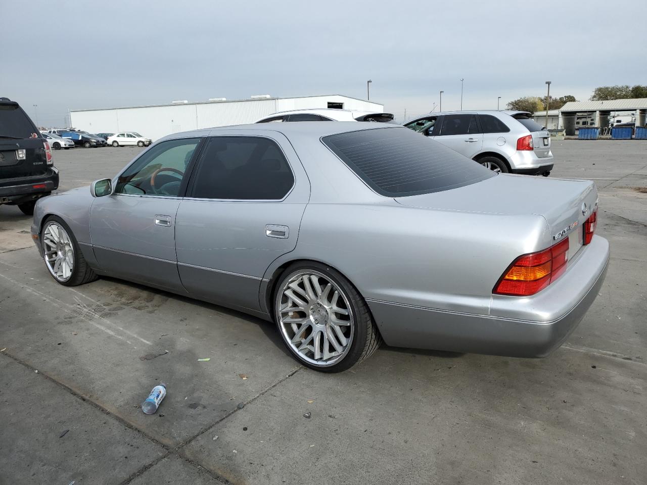 Lot #2991381842 1999 LEXUS LS 400