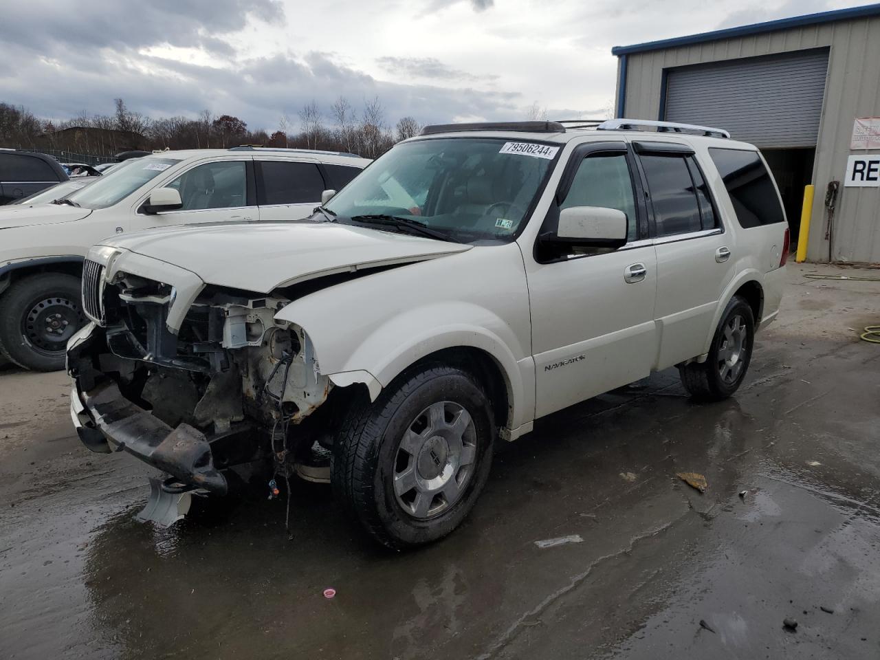 Lot #2962578893 2005 LINCOLN NAVIGATOR