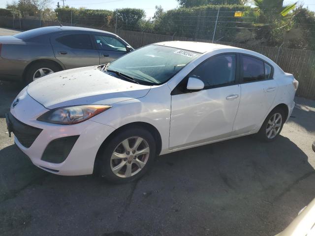 MAZDA 3 I 2011 white  gas JM1BL1VG4B1490662 photo #1