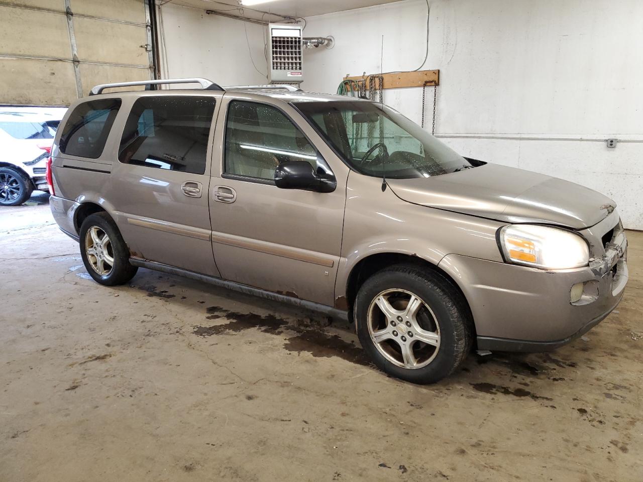 Lot #2959738905 2006 CHEVROLET UPLANDER L