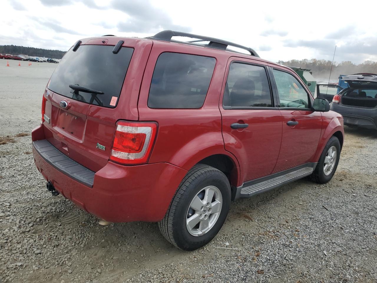 Lot #2979218015 2010 FORD ESCAPE XLT