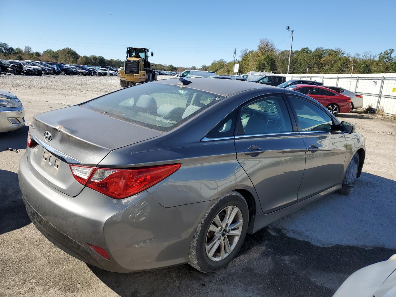 Lot #3024263897 2014 HYUNDAI SONATA GLS