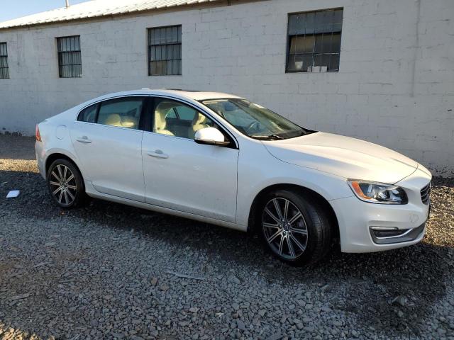 VIN LYV402TK9JB189438 2018 VOLVO S60 no.4