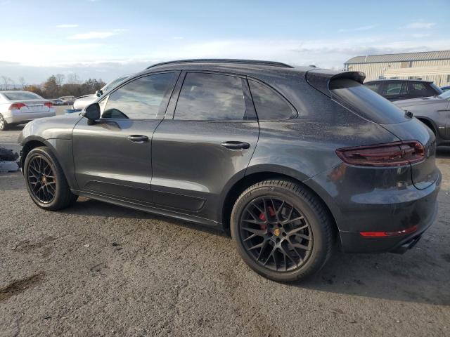 VIN WP1AG2A58JLB65413 2018 PORSCHE MACAN no.2