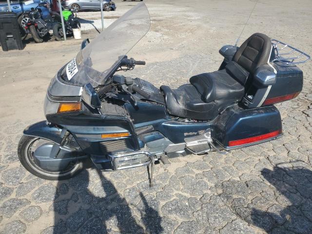 HONDA GL1500 1989 blue 4dr spor gas 1HFSC2208KA105655 photo #4