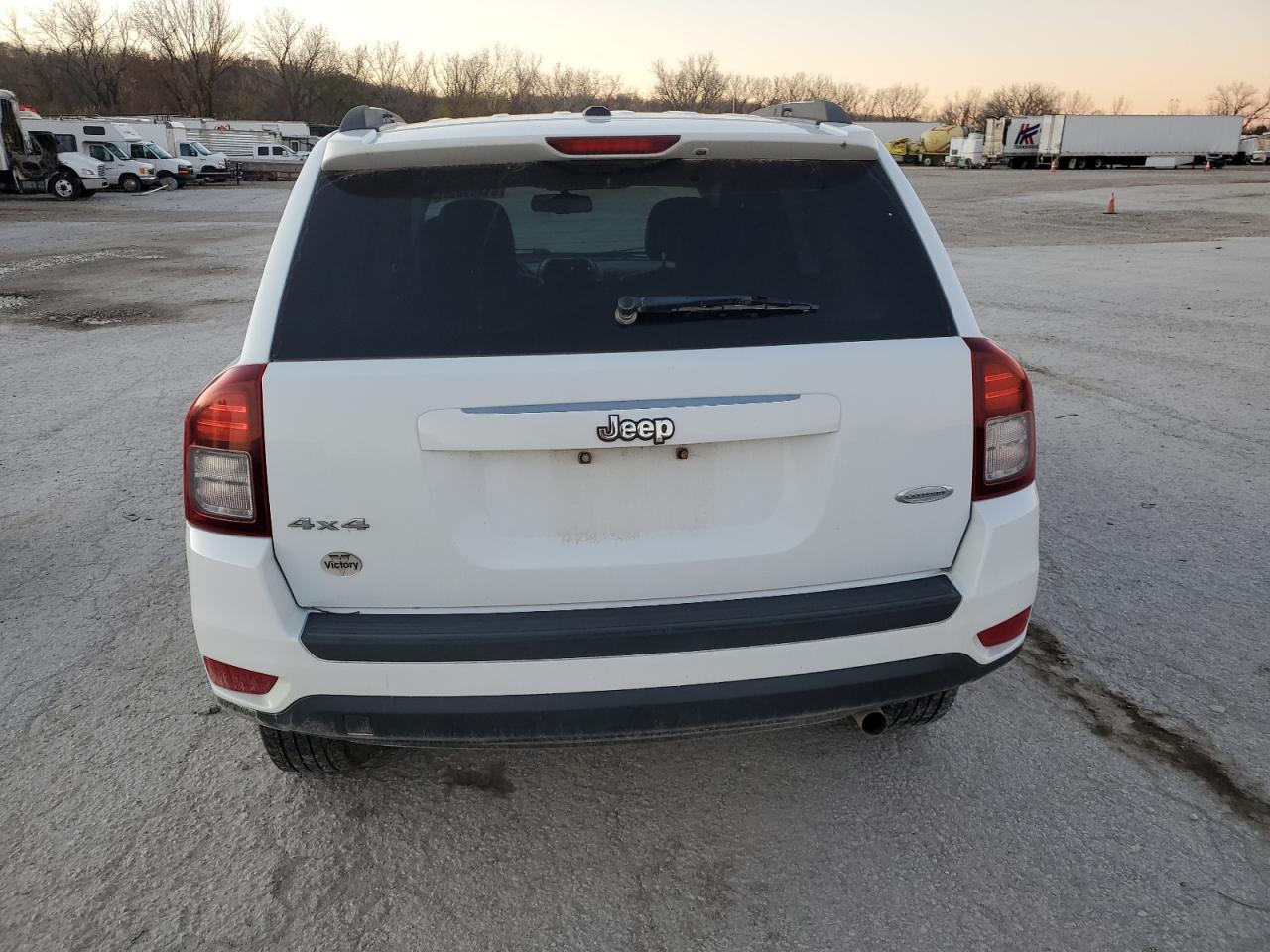 Lot #2996934128 2016 JEEP COMPASS LA