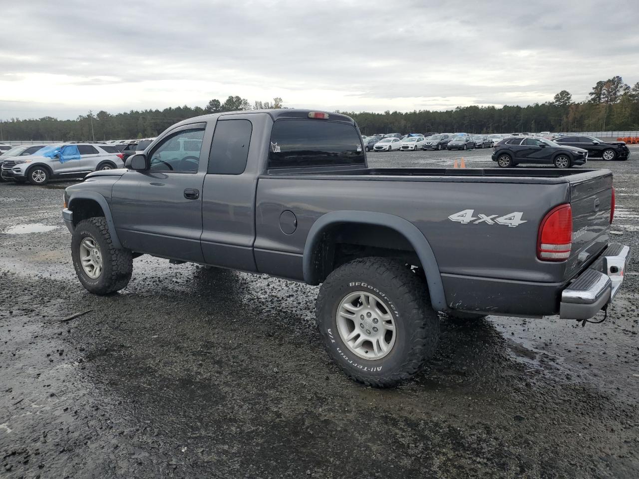 Lot #2962625806 2004 DODGE DAKOTA SLT