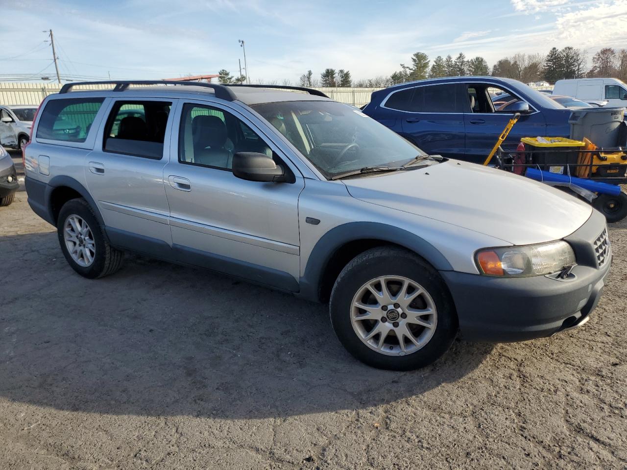 Lot #3033236870 2004 VOLVO XC70