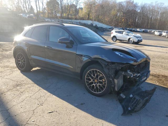 VIN WP1AB2A54HLB16752 2017 PORSCHE MACAN no.4