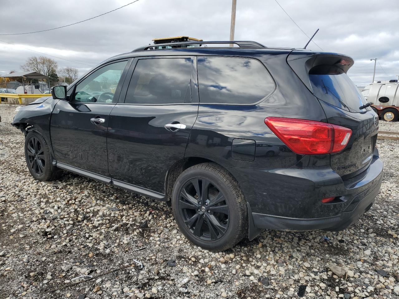 Lot #2991779263 2018 NISSAN PATHFINDER