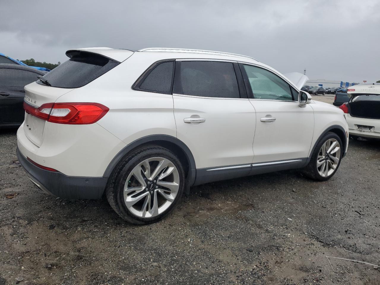 Lot #3029692097 2016 LINCOLN MKX RESERV