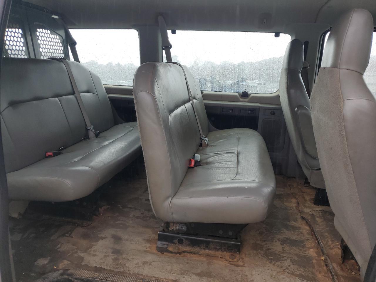 FORD ECONOLINE E350 SUPER DUTY WAGON