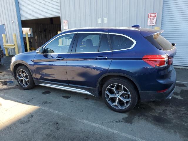 VIN WBXHT3C39J5F90128 2018 BMW X1 no.2