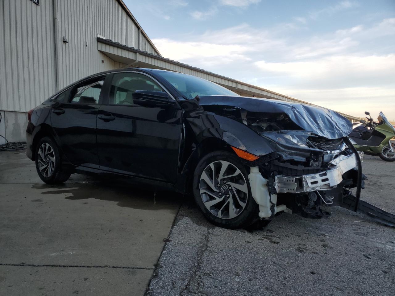 Lot #3030509463 2018 HONDA CIVIC EX