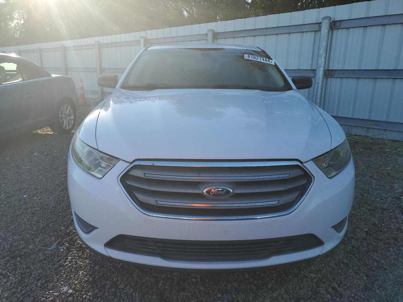 Lot #2995757506 2013 FORD TAURUS SE