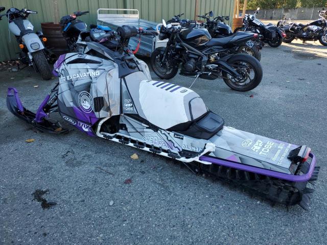 ARTC SNOWMOBILE 2019 purple   4UF19SNW3KT113549 photo #4