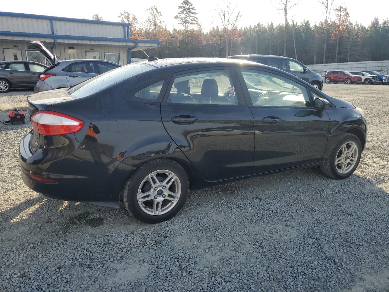 Lot #3024516348 2018 FORD FIESTA SE