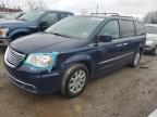 CHRYSLER TOWN & COU photo