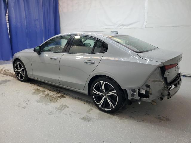 VOLVO S60 PLUS 2024 gray  gas 7JRL12FL2RG307182 photo #3