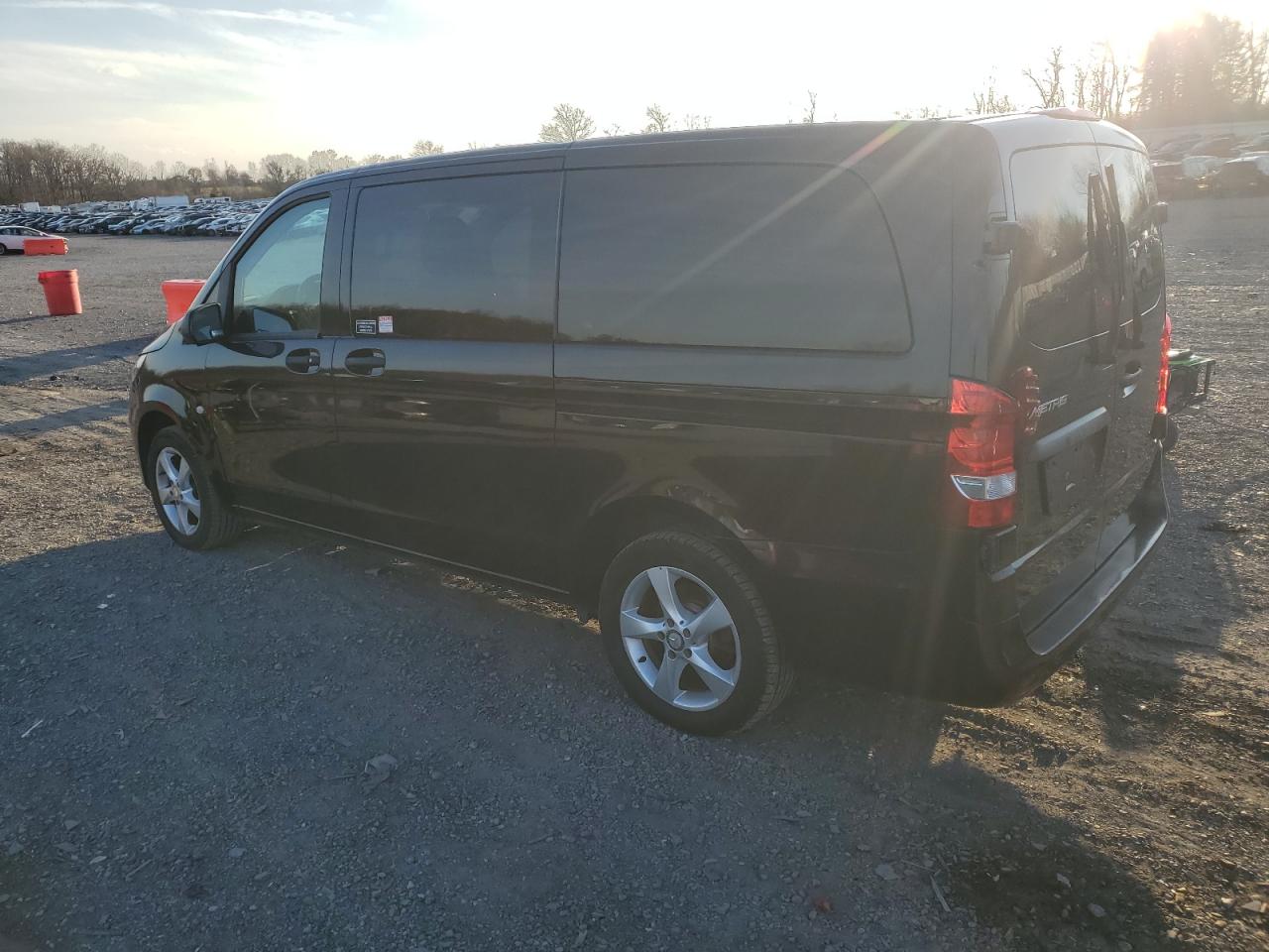 Lot #2993339844 2018 MERCEDES-BENZ METRIS