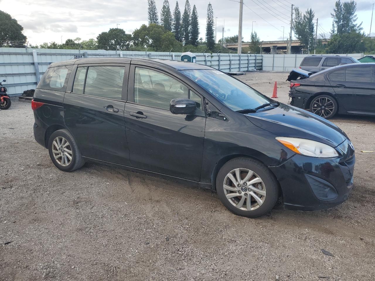 Lot #2991687081 2014 MAZDA 5 SPORT