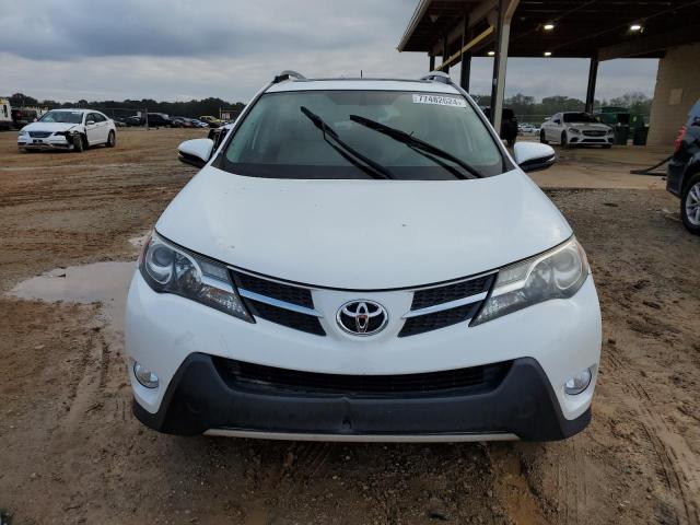 2015 TOYOTA RAV4 XLE - 2T3WFREV2FW216485