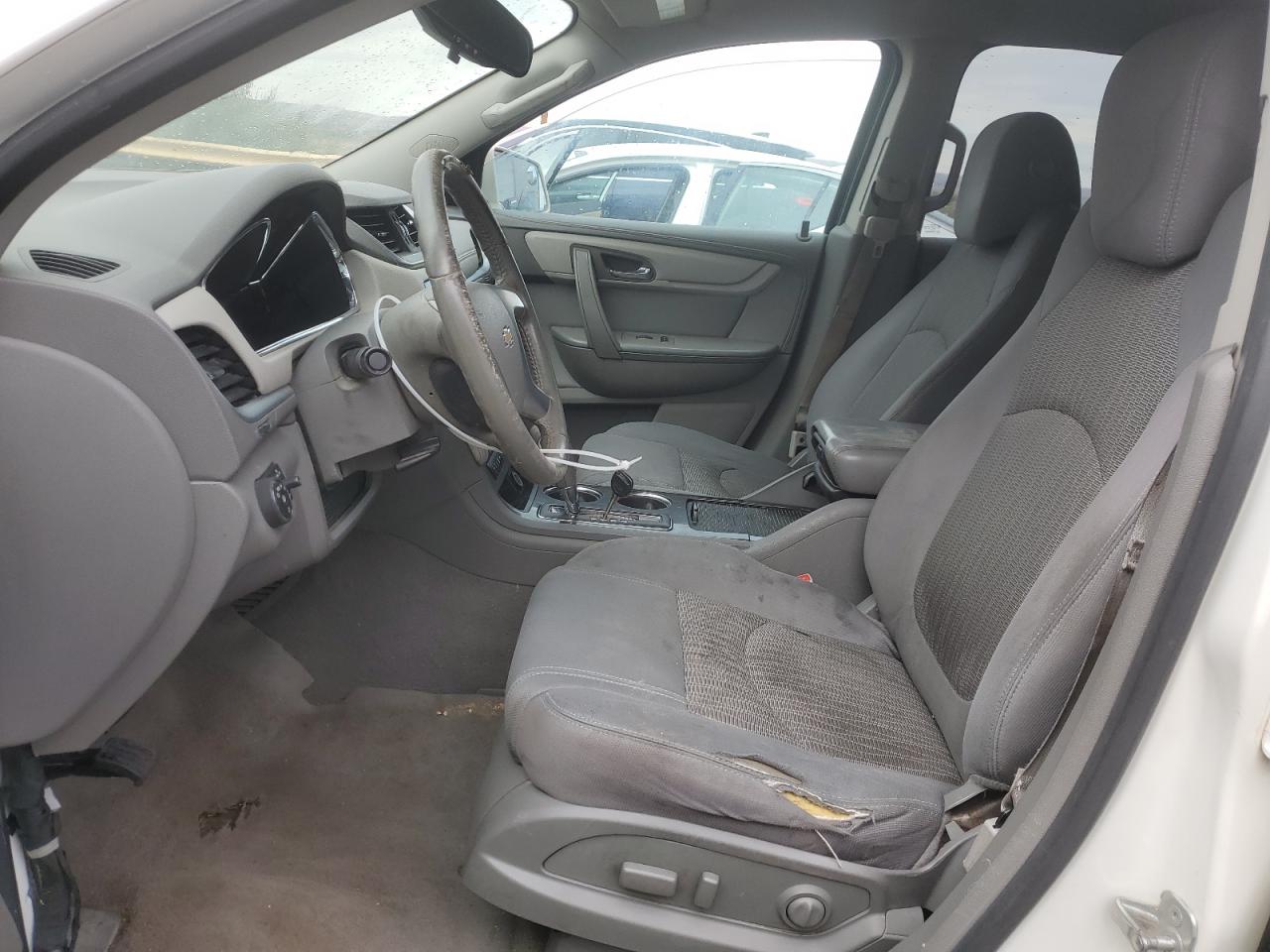 CHEVROLET TRAVERSE LT