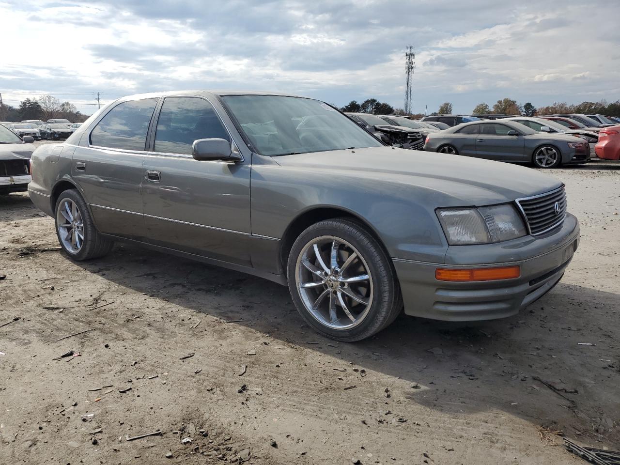 Lot #2988490782 1997 LEXUS LS 400