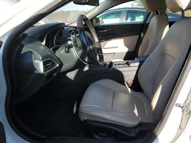 2018 JAGUAR XE SAJAR4FX7JCP27482