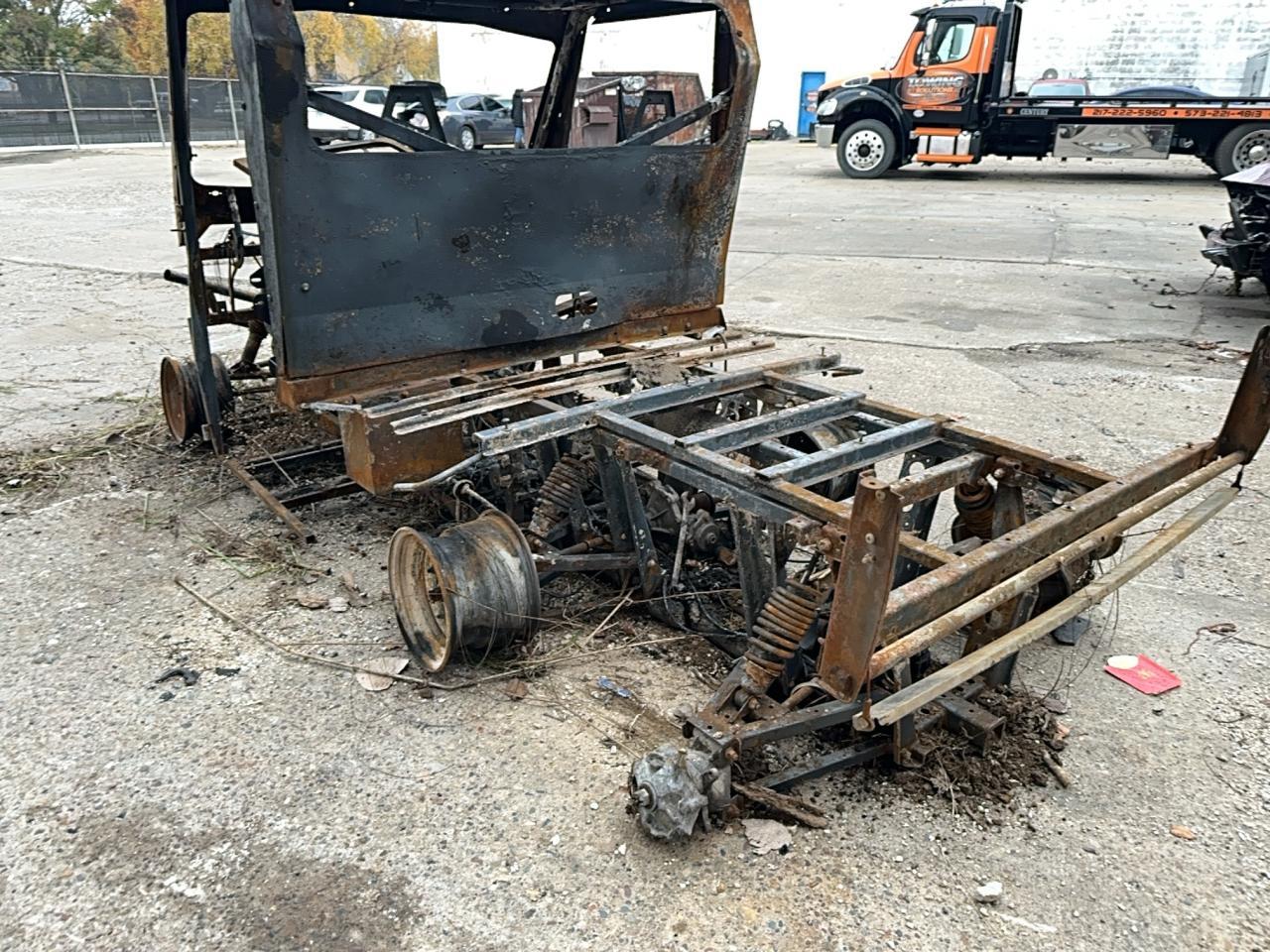 Lot #2972398474 2011 POLARIS RANGER 6X6