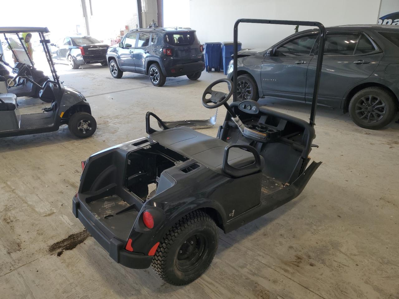 Lot #3008785116 2023 EZGO GOLF CART