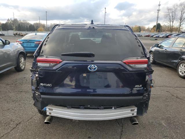 2019 TOYOTA RAV4 XLE - JTMRWRFV1KD024994
